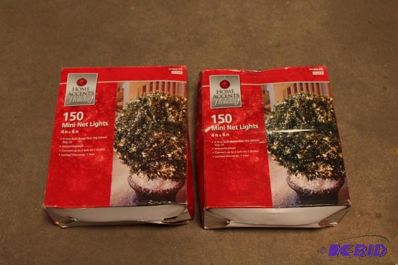 2 packs of lights