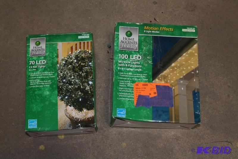 2 packs of lights