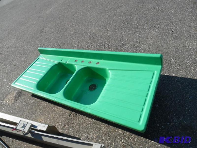 lot 21 image: Double Basin Sink