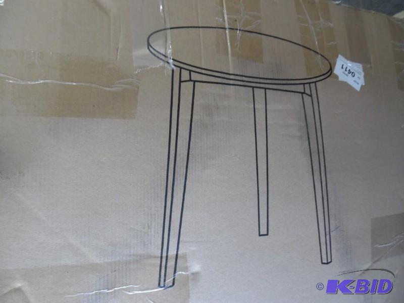 lot Y9 image: 30 Round Table Merlot Finish