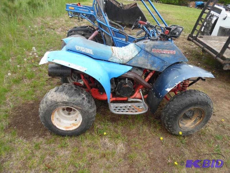 Polaris 4 wheeler