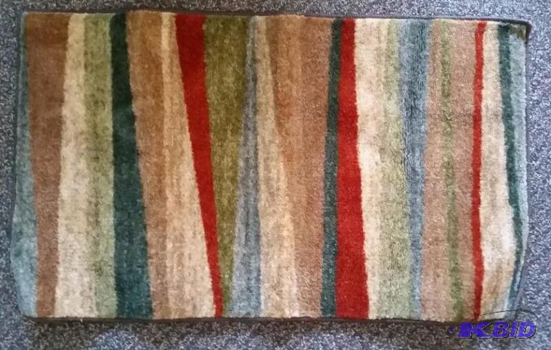 mohawk Home.  Multi-color Area Rug.  20 x 34  No Tags Not Used.