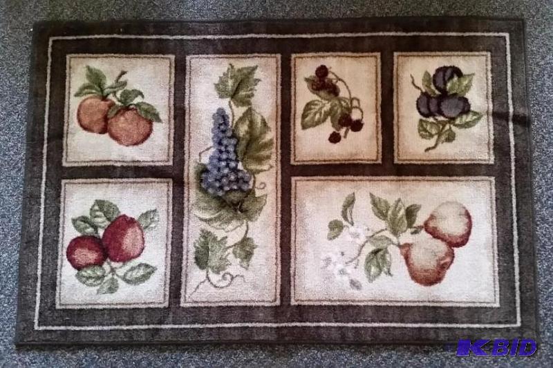 JCP Home Rug Brown Fruit motif.  Size 30 x 46  No Tags not used.