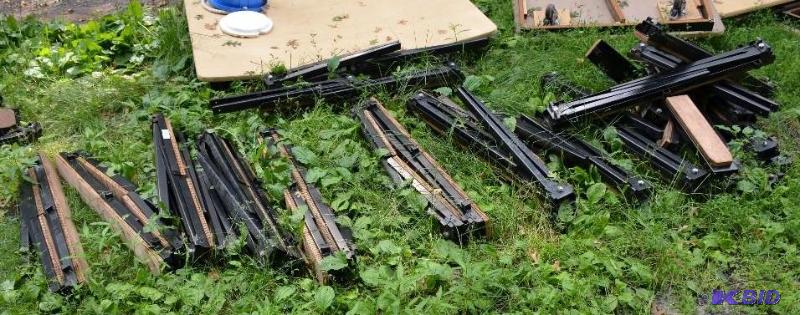lot 208 image: Lot of sawhorses in used shape, approx15, saw...