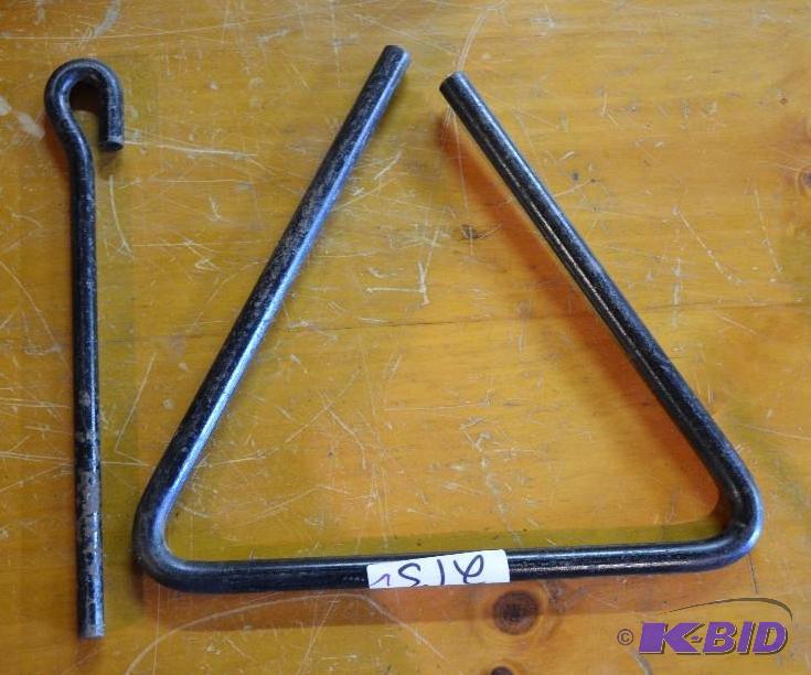 lot 213 image: Antique cowboy dinner bell triangle, 12x12&qu...