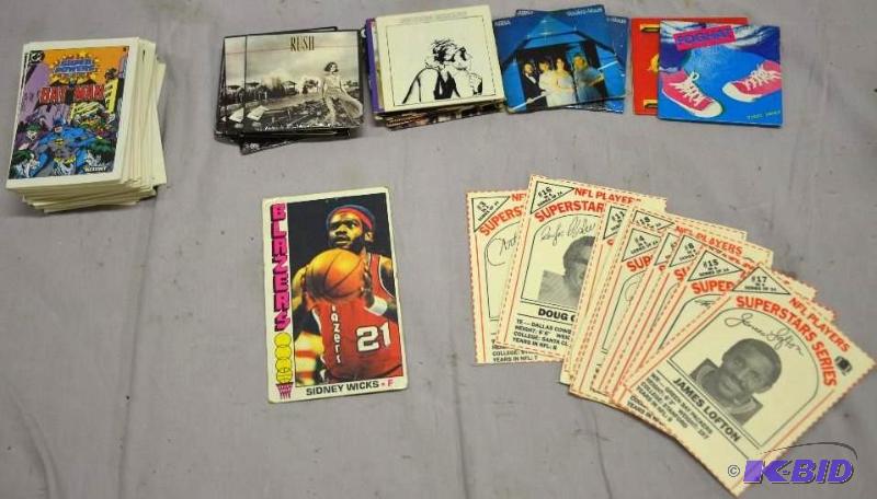 lot 243 image: Mini comics by Kenner from 1980s including ...