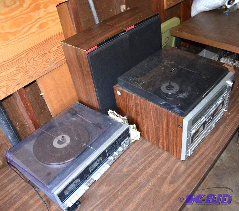 lot 271 image: Realistic turntable&nbspClarinette&nbsp122 ...