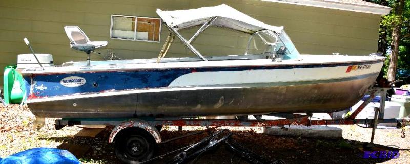 lot 4 image: 18 ALUMACRAFT&nbspBoat with 25 horse po...