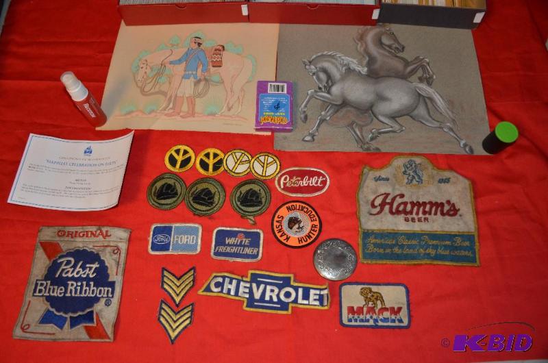 lot 41 image: 2 Drawings of horses Miscellaneous vintage pa...