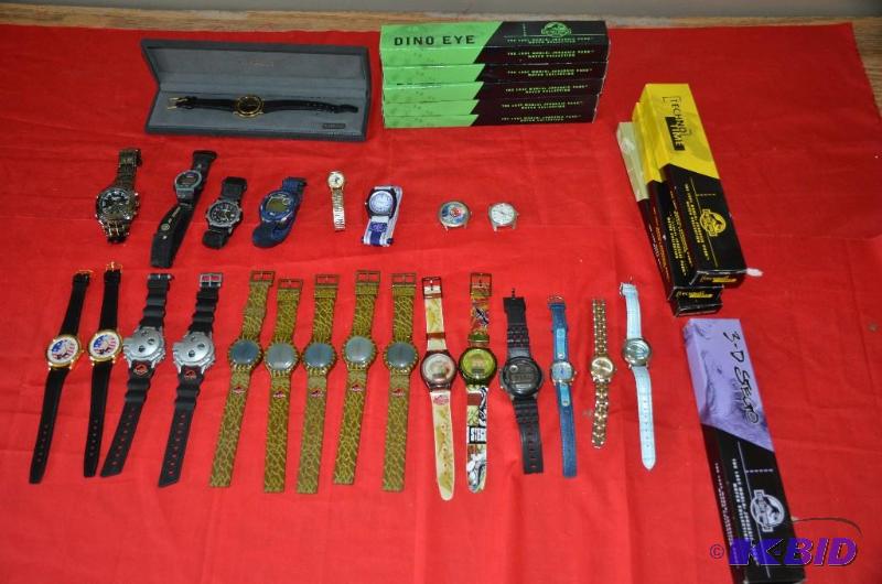 lot 64 image: Jurassic park watch collection and other watc...