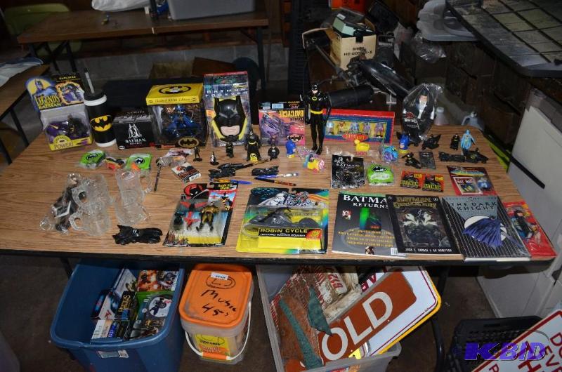 lot 74 image: Lot of Batman collectibles toys....
