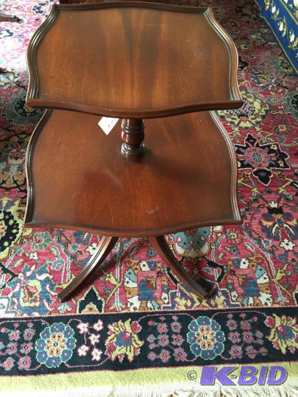 lot 10 image: Two Tiered Wooden Pedestal Occasional Table