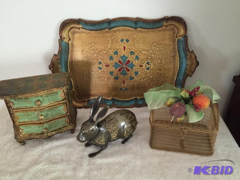 lot 114 image: Italian Tole Tray and Jewelry Box and More