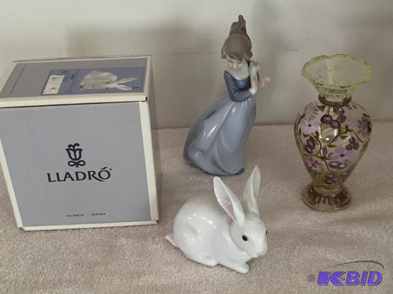 lot 126 image: Lladro Collectibles and Painted Vase