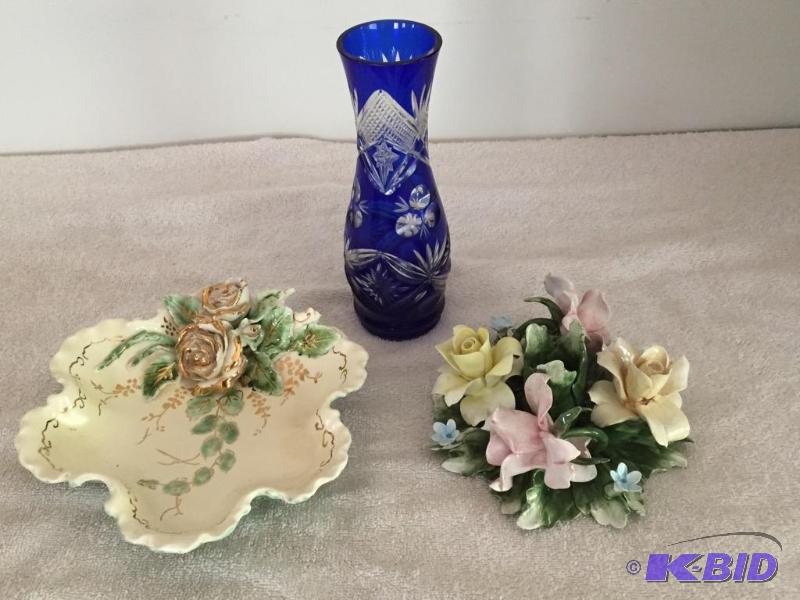 lot 136 image: Lovely Lot with Cobalt Cut to Clear Vase and More