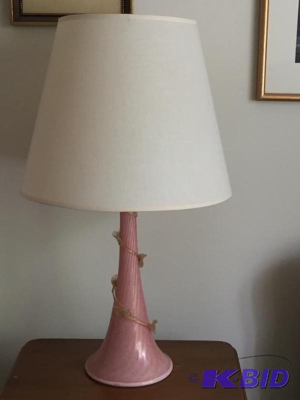 lot 161 image: Beautiful Pink Glass Lamp with Swirl Pattern and Applied Glass Leaves