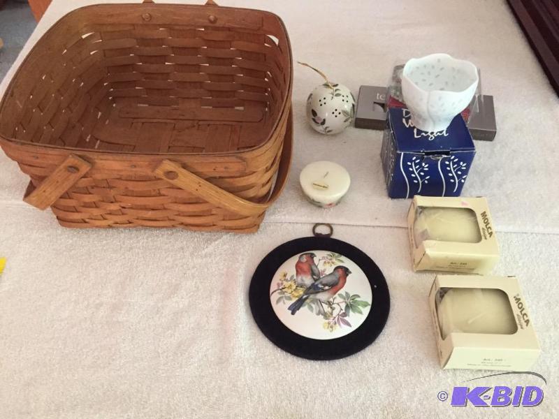 lot 176 image: Longaberger Basket and other Treasures