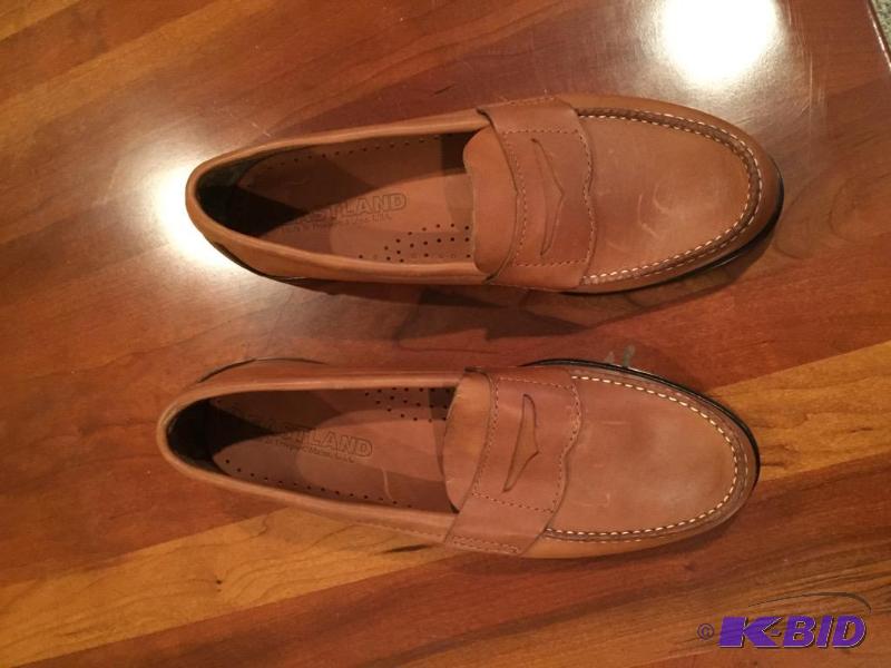 lot 265 image: New in Box Mens Eastland Shoes