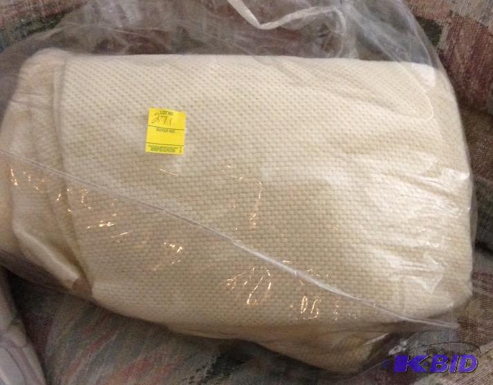 lot 271 image: Ralph Lauren Blanket