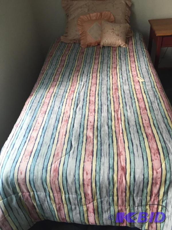 lot 41 image: Twin Size Comforter Set and Bed Frame