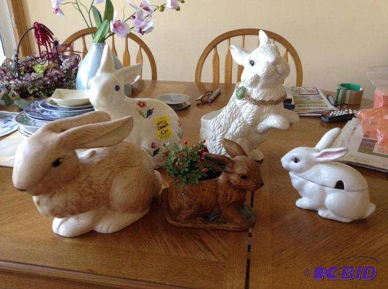 lot 74 image: Rabbits