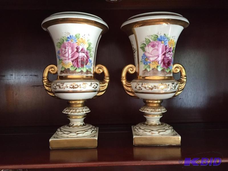lot 92 image: Pair of Matching Trophy Style Large Vases
