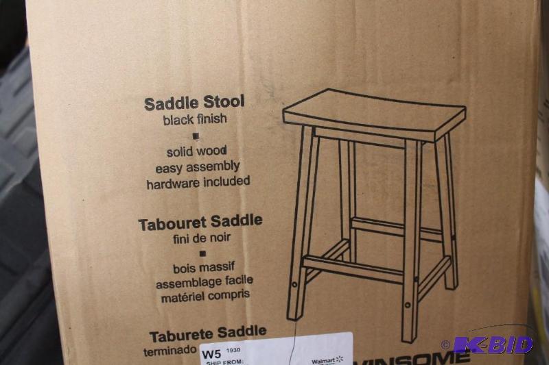 Saddle stool