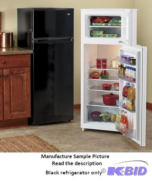 lot 2 image: Montgomery Wards Black Refrigerator-Freezer -...