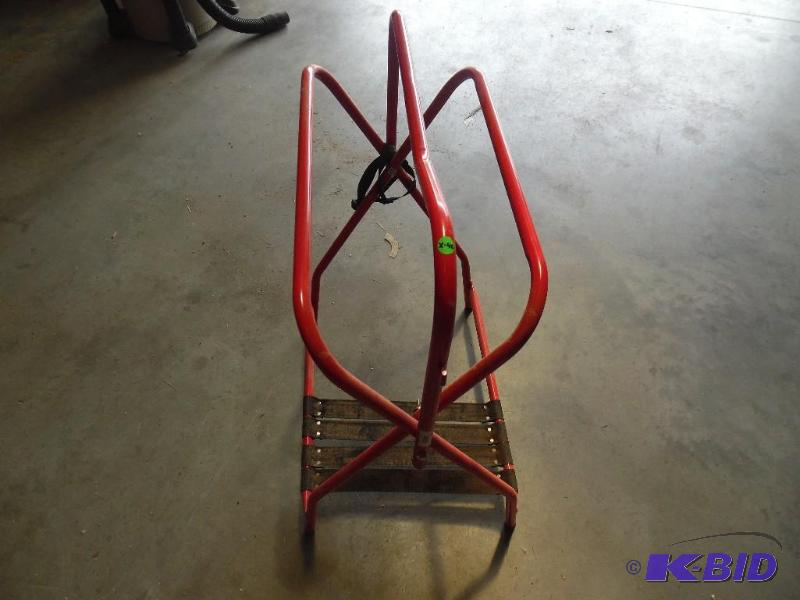 Saddle Rack