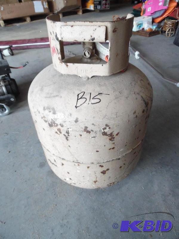 Propane tank