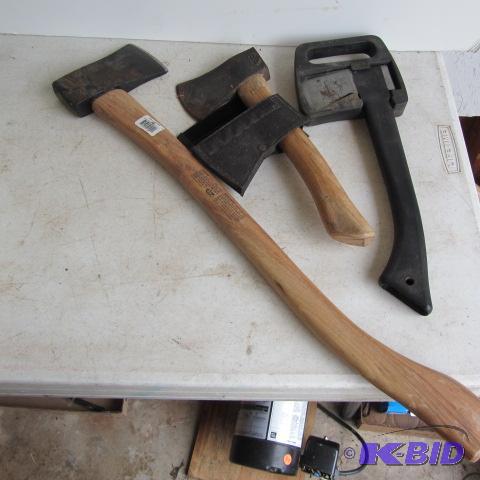 Axes & Hatchet
