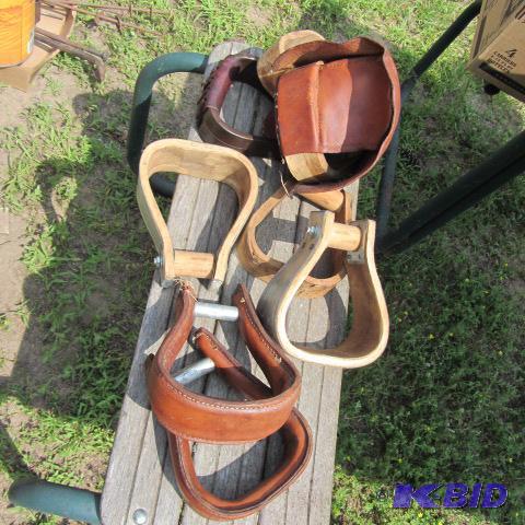 Wood & Leather Stirrups