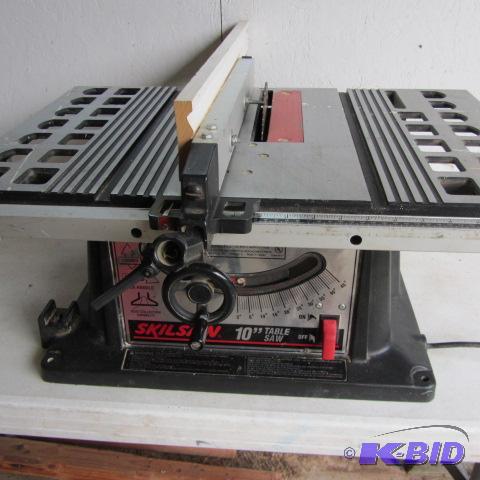 Skilsaw Table Saw