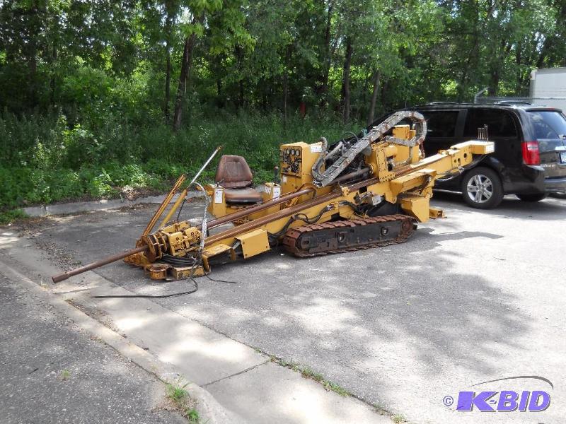 lot 4 image: Vermeer D16X20 Directional Drill With 4 Cylinder Perkins Diesel. NO RESERVE