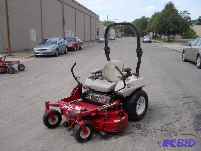 lot 2 image: Exmark Lazer Z Zero Turn Lawnmower. Starts, Runs and Cuts.