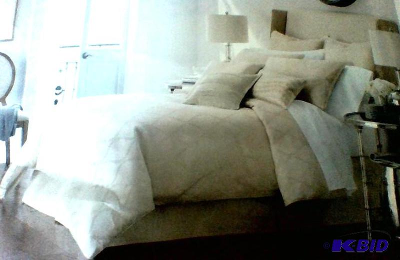 Liz Claiborne Comforter Set Ivory