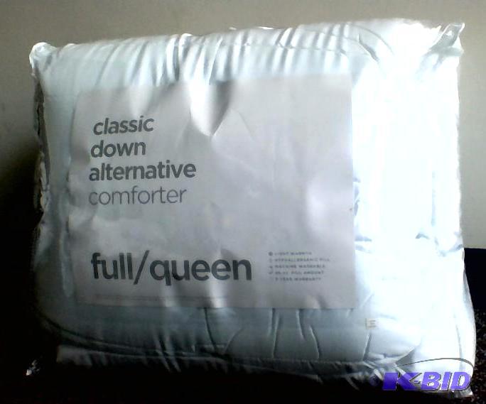Classic Down Alternative Comforter White