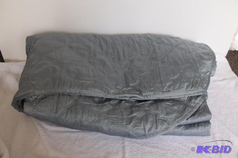 Royal Velvet King Quilted Bedspread Steel Gray
