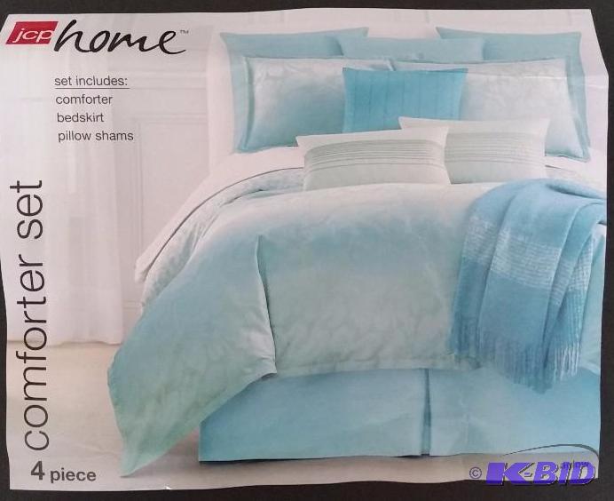 JC Penny Home 4 Piece King Comforter Set Aqua
