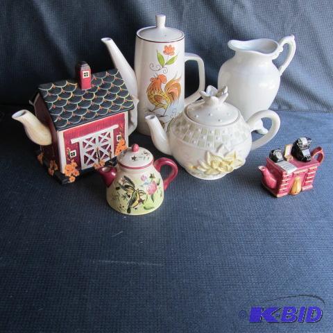 Teapots, Barn & Minis