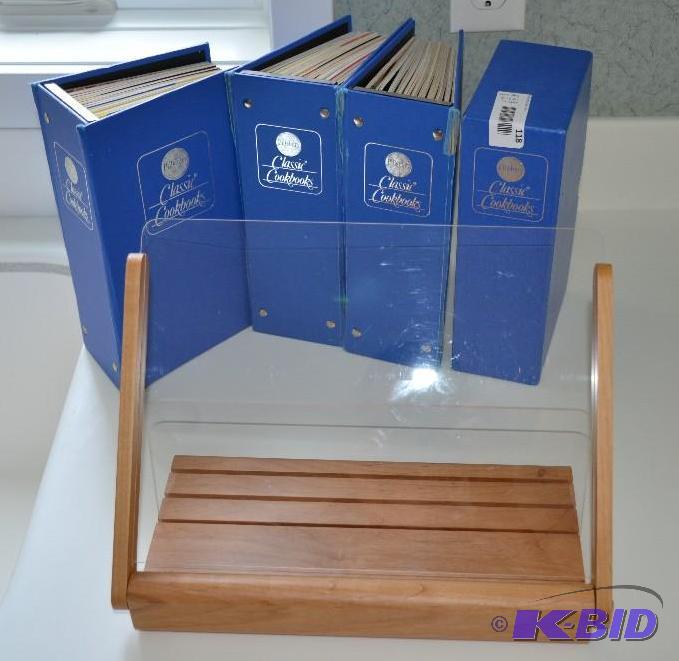 lot 118 image: Pillsbury Collectible cook books and recipe h...