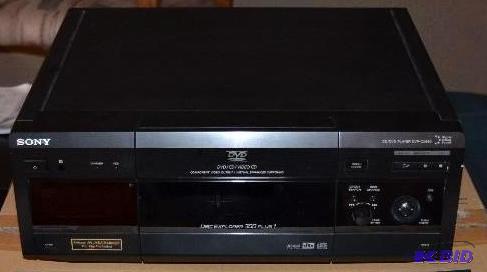 Sony DVP-CX860 MEGA 300 + 1 DVD/Video CD for Sale in Eden