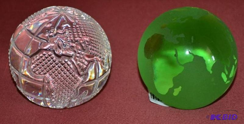 lot 13 image: 1 Wateford Crystal Paper Weight and 1 other p...