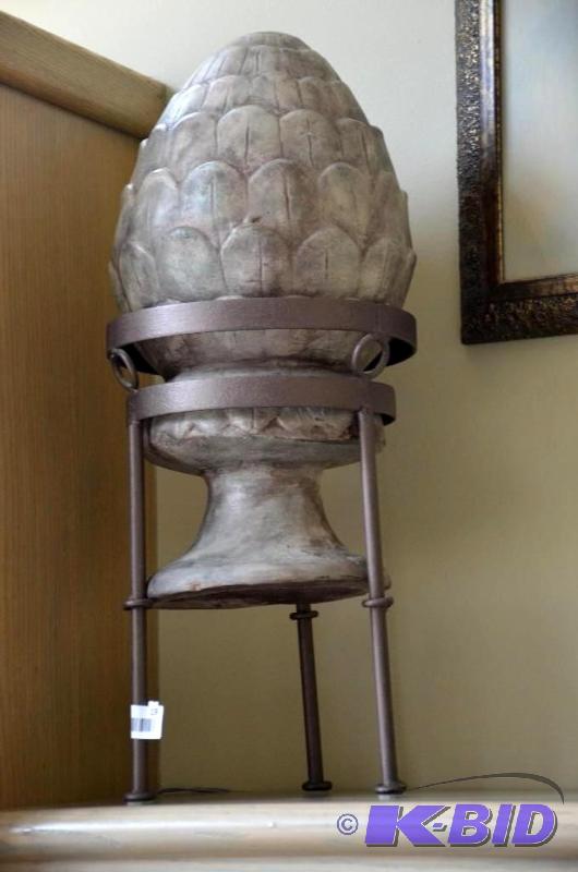lot 19 image: Pineapple Sculpture, the symbol of hospitalit...
