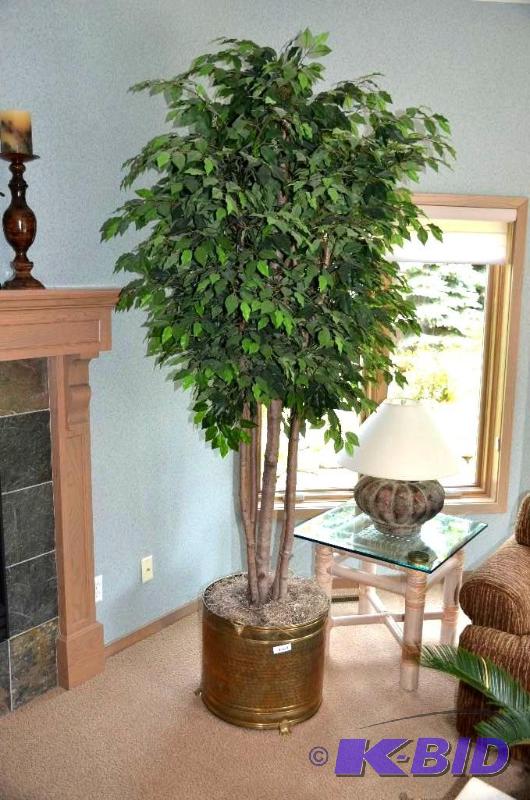 lot 48 image: Decorator Silk&nbsptree in brass planter pot...