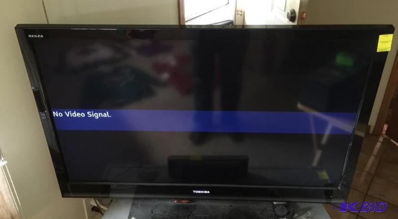 46 Toshiba Flat Screen TV Model 46XV645U