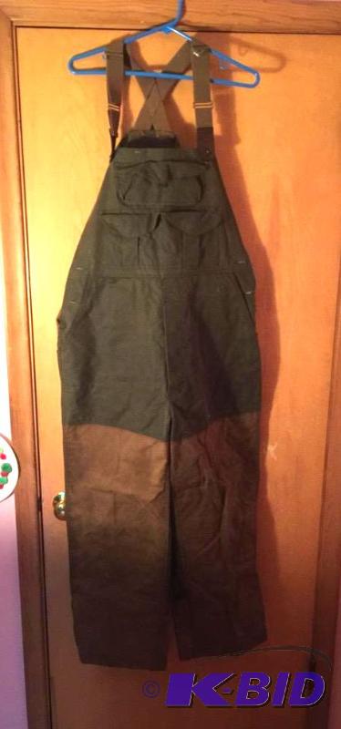 This is an off site auction - items are sold ...