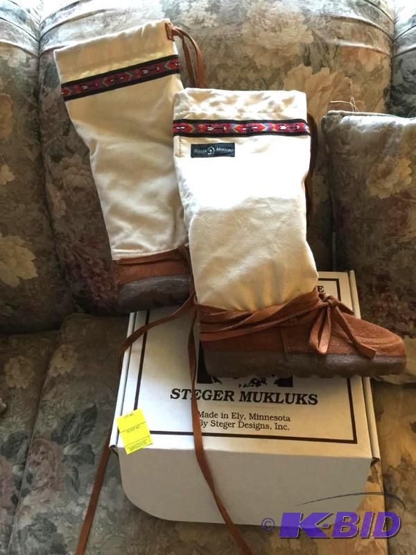 NEW Will Steger Mukluks Ladies Sz 7