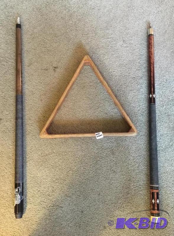 2-piece Pool Cue and Rack