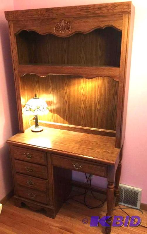 Desk with Hutch